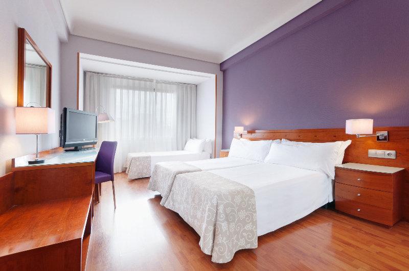 Hotel Madrid Centro, Affiliated By Melia Exterior photo