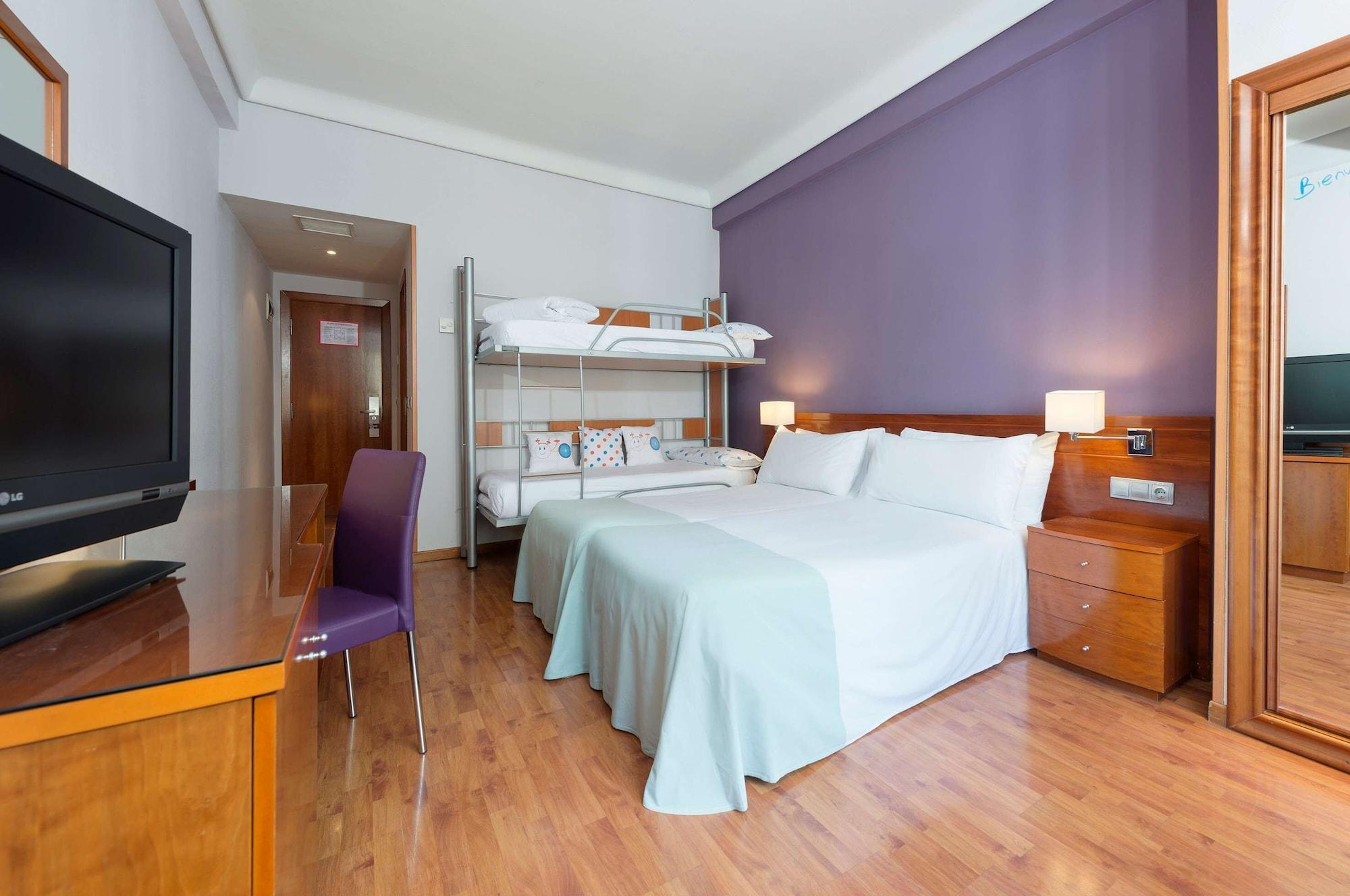 Hotel Madrid Centro, Affiliated By Melia Exterior photo
