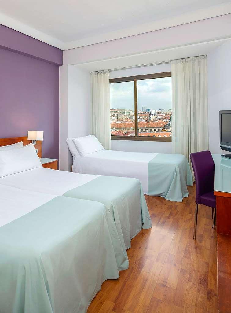 Hotel Madrid Centro, Affiliated By Melia Room photo