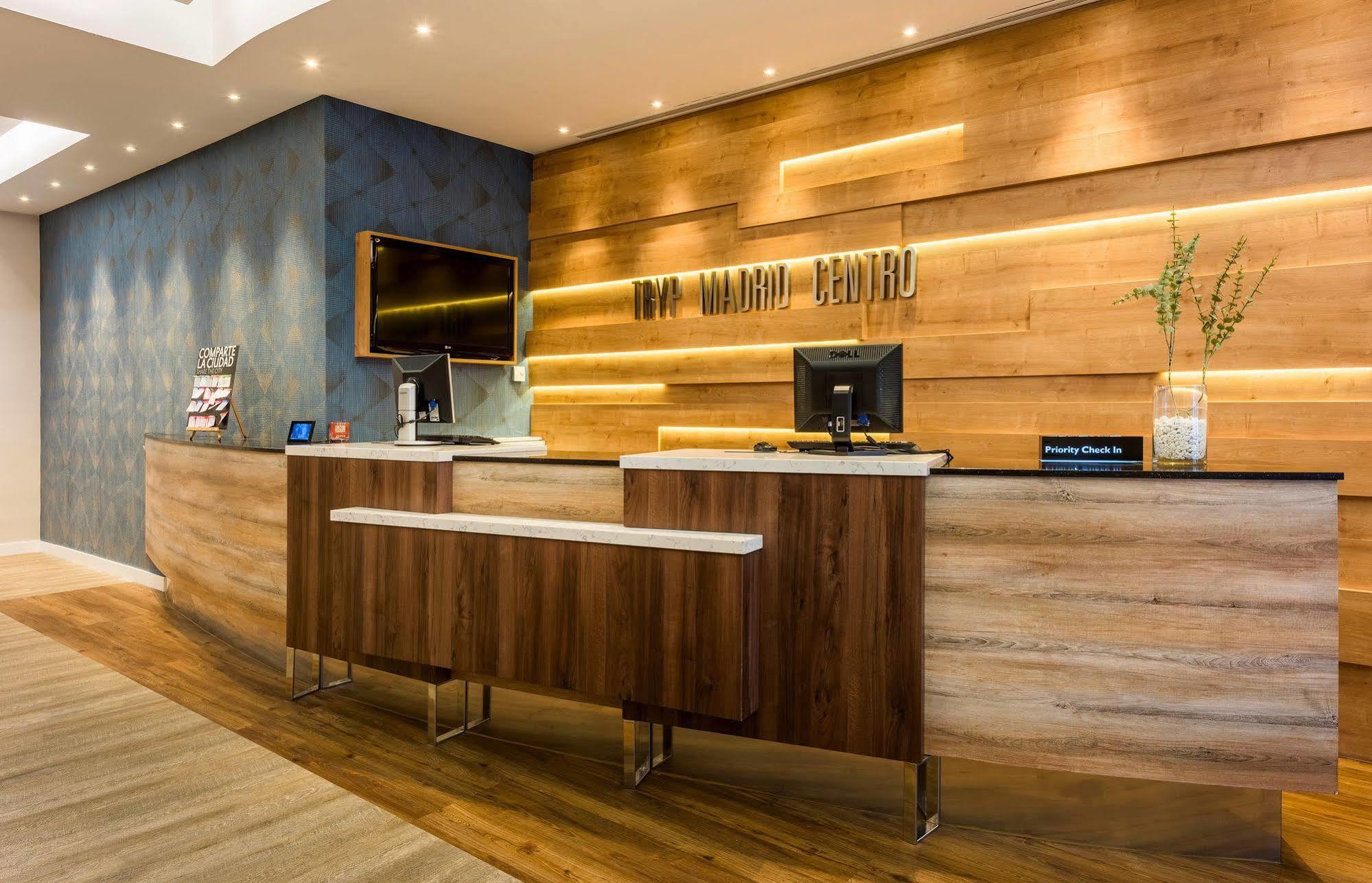 Hotel Madrid Centro, Affiliated By Melia Exterior photo